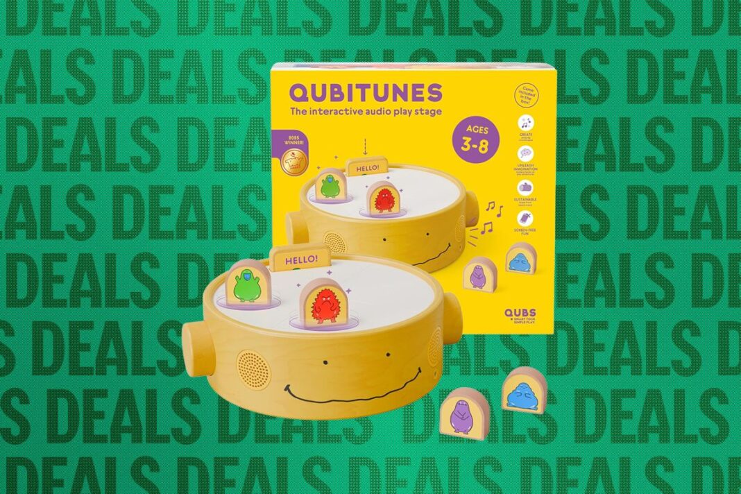 The Qubitunes Soundstage Is a Screen-Free Audio Toy That Makes a Great Gift for Kids