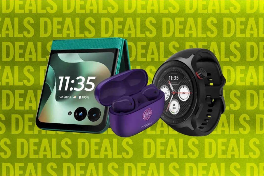 Motorola Razr Deal: Free Smartwatch and Earbuds Bundle This October