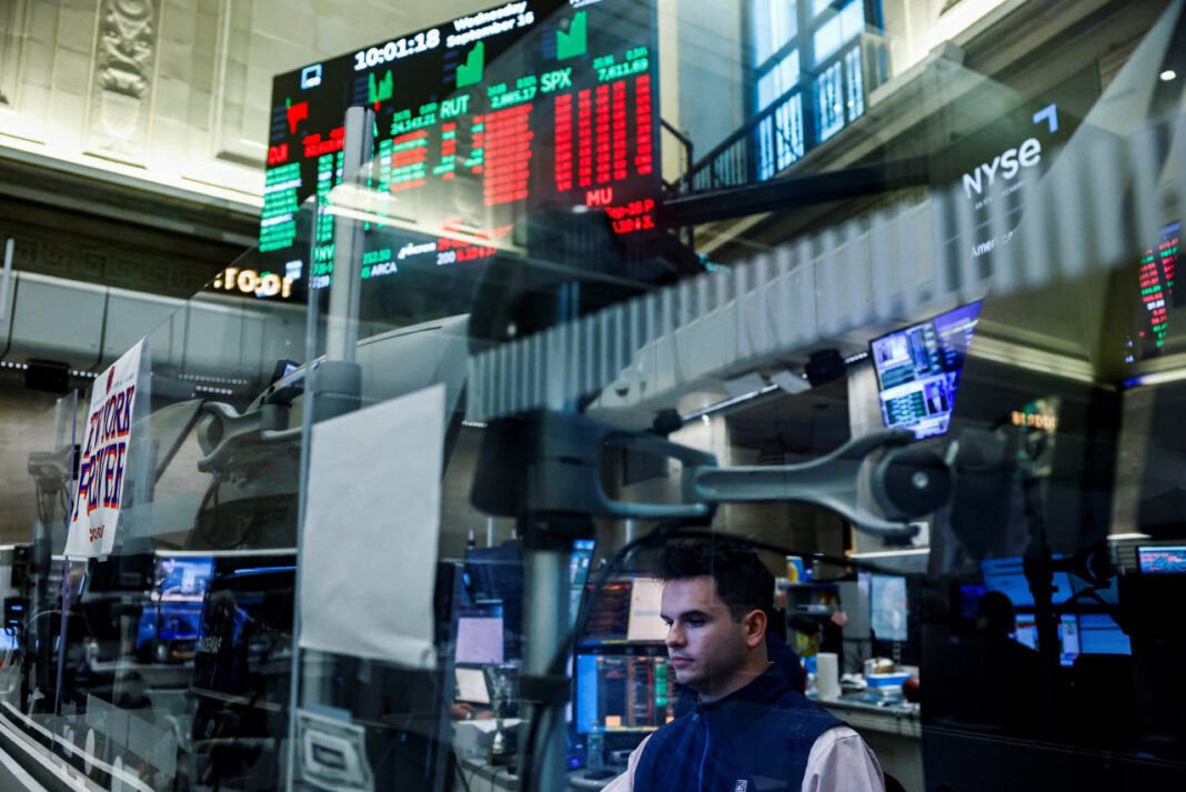 Small-Cap Stocks Stumble as Rising Treasury Yields Pressure Borrowing Costs