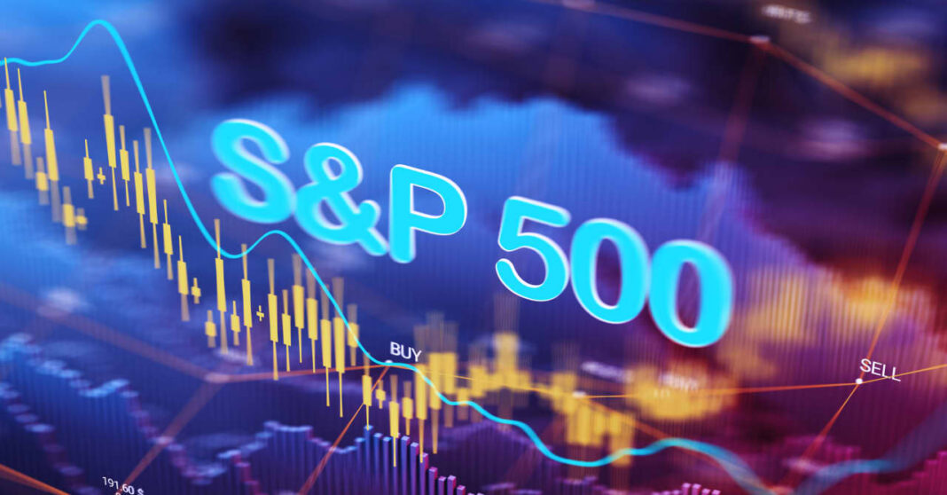 S&P 500 Triple-Top Warning: The Silent Sector Rotation Signaling Market Caution