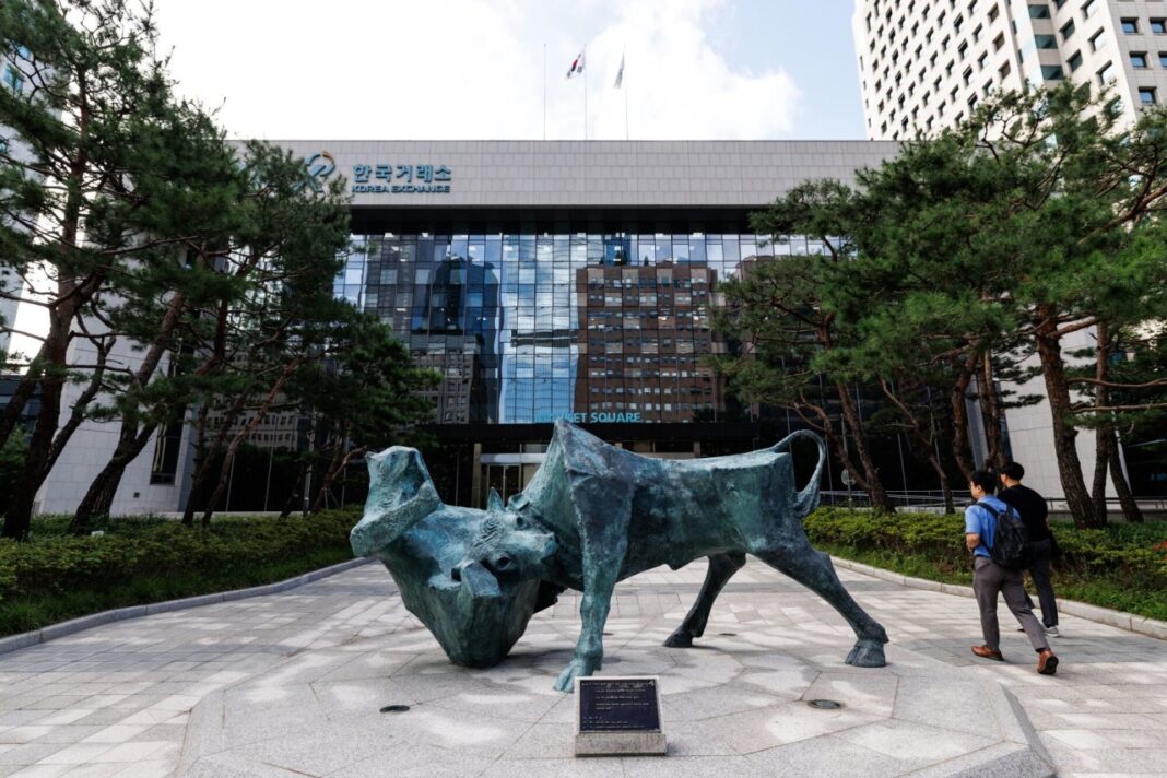 Stocks Reverse Early Losses as U.S.-Iran Diplomacy Hopes Lift Sentiment