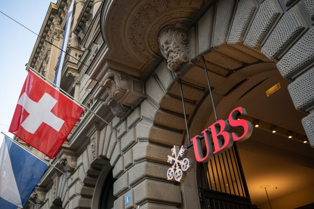 UBS Weighs Historic Exit From Switzerland as US Suitors Circle and Capital Rules Bite