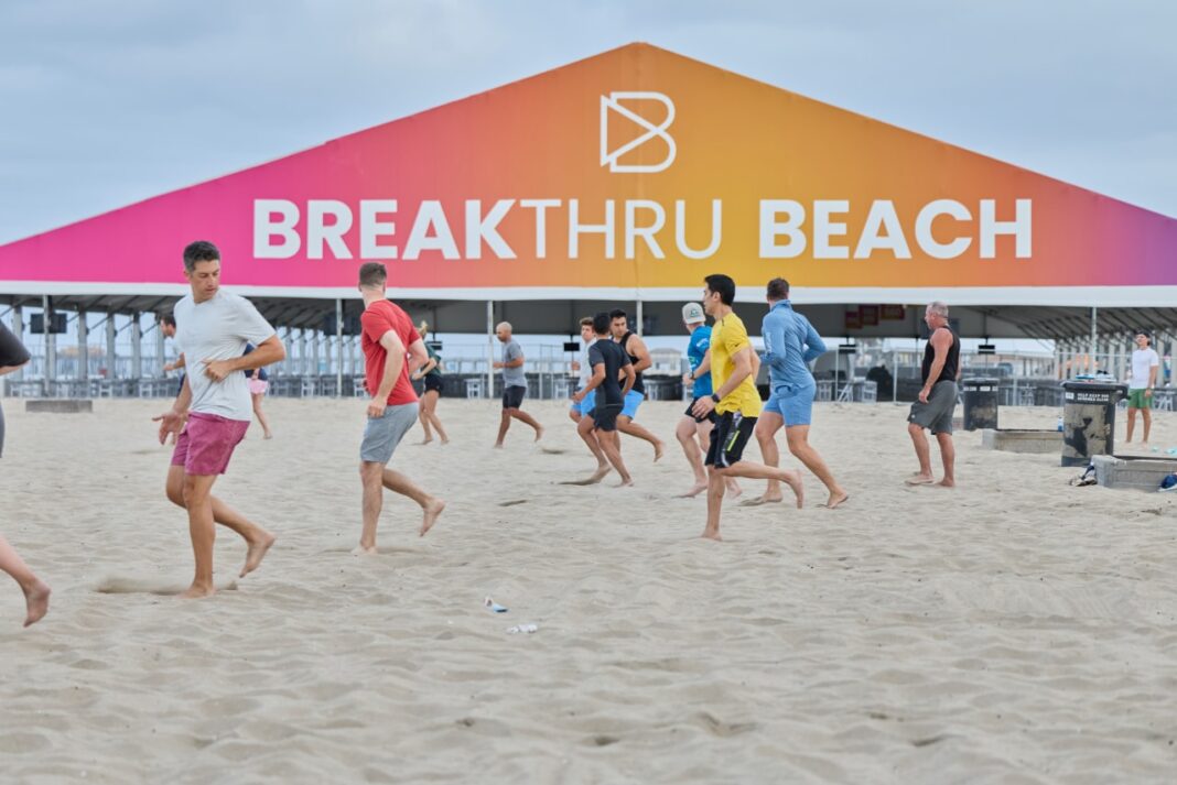 Private Credit’s Festival-Style Pitch: How Fund Managers Are Courting Wealth Advisers