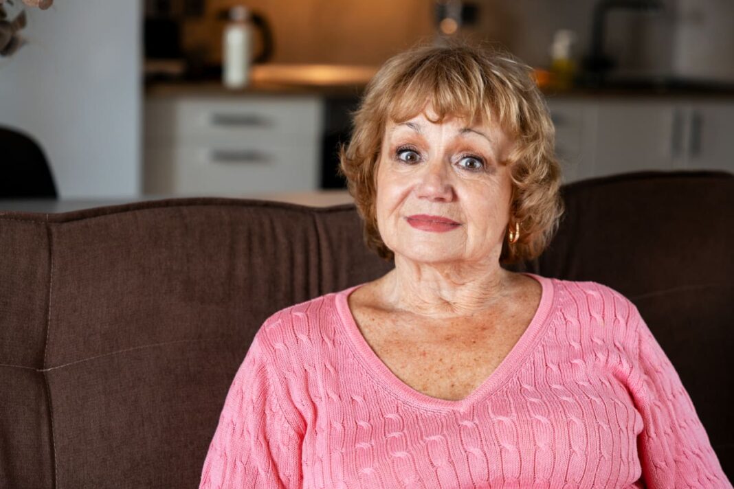 My sister moved in with our widowed mom, 78, and now claims the $925,000 family home as hers — is she right?