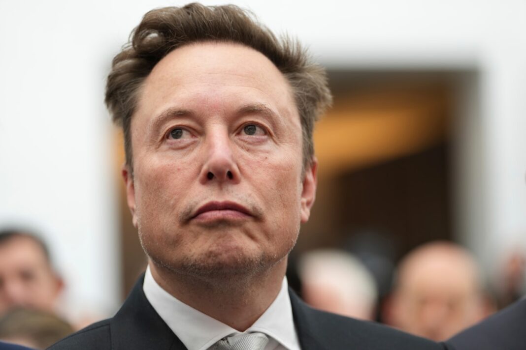 Elon Musk Vows to Distribute SpaceX Shares to Children Across America