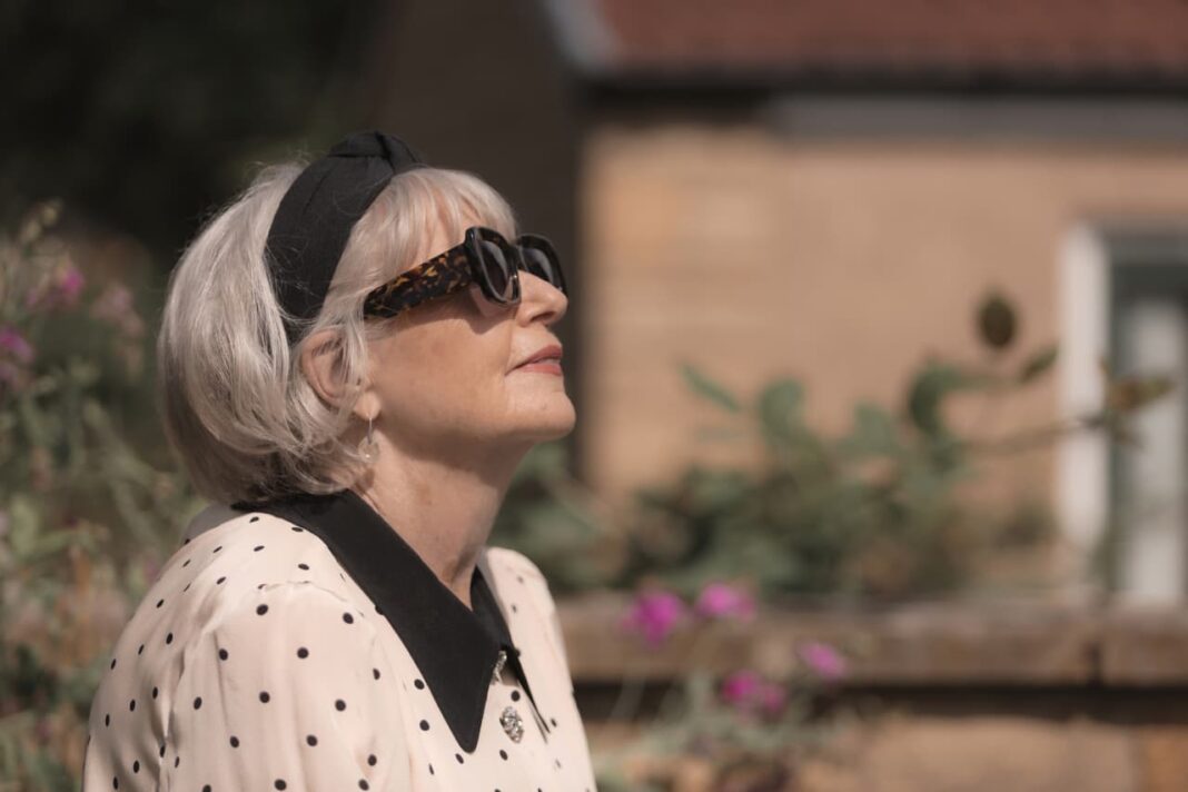 ‘It’s a wait-and-see situation’: I’m 63 with lymphoma and still working. Should I claim Social Security next year?
